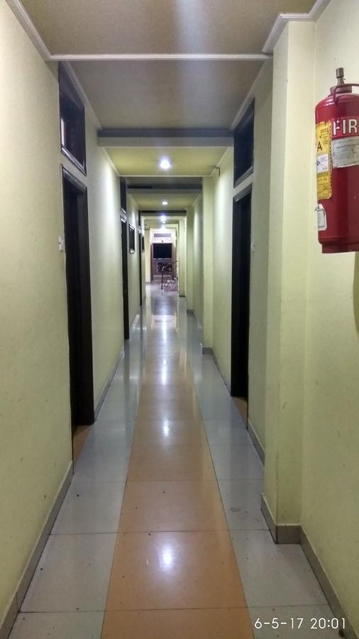 Hotel Varsa Dibrugarh Extérieur photo